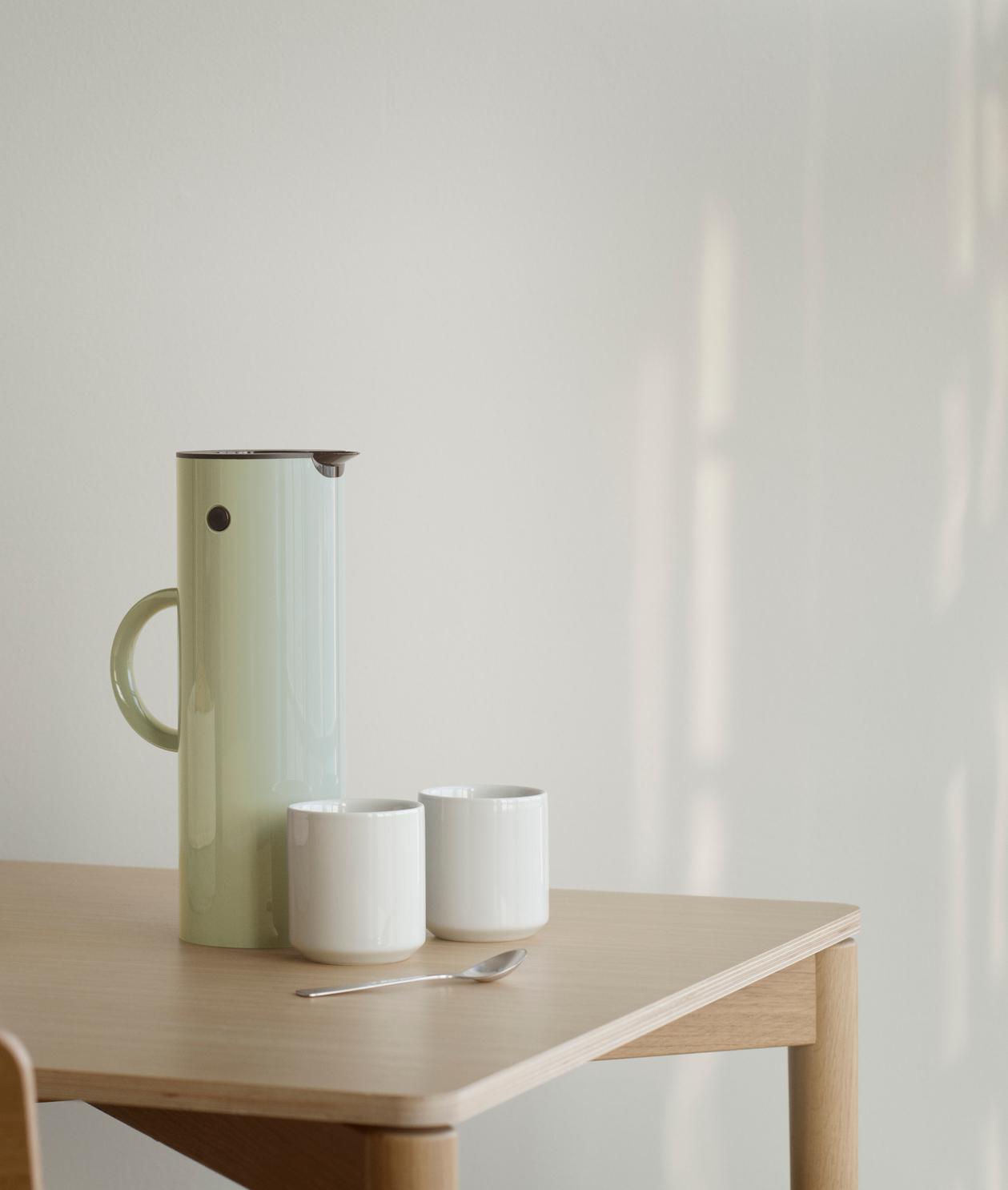 EM77 Vacuum Jug - 1L