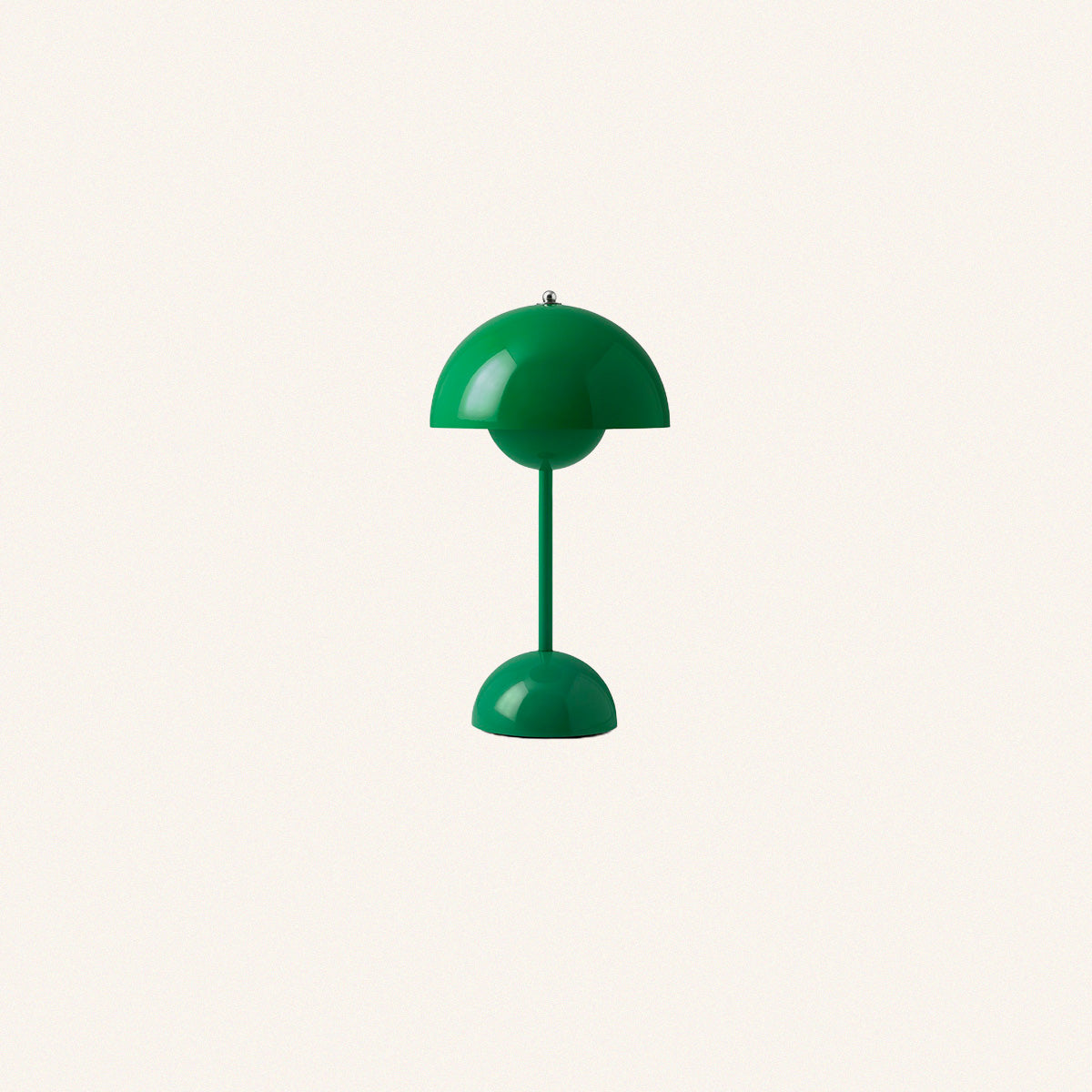 Flowerpot VP9 Portable Table Lamp